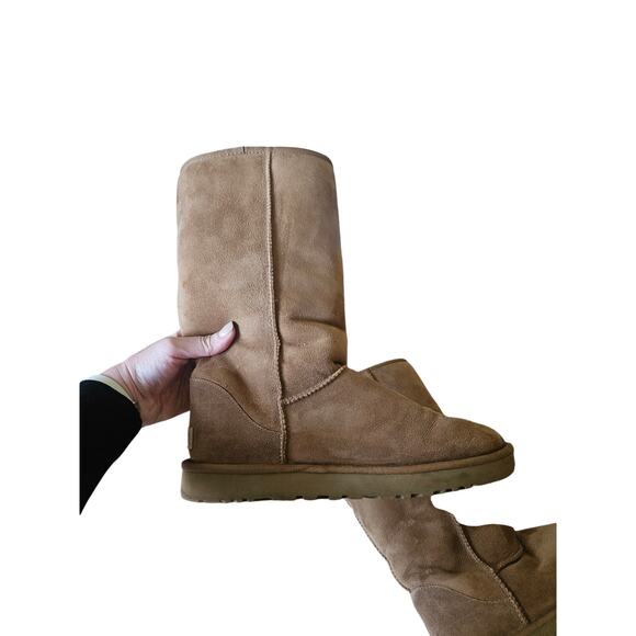 Ugg boots size 11 - Picture 8 of 10